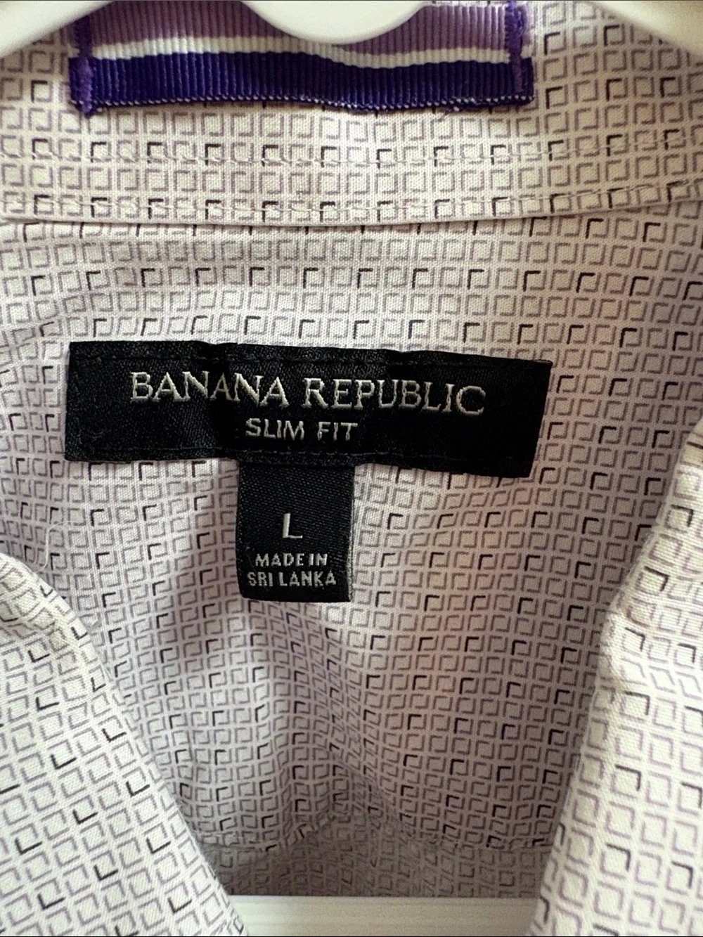 Banana Republic Men's Light Pink Button-Down Shirt with Chest Flaps